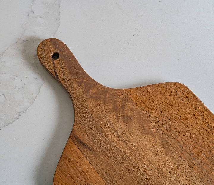 Naturaft Natural Mango Wood Handcrafted Non Slip Chopping Board