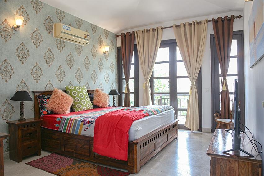 Solid Wood Kuber Bed with Drawer Trolley Storages