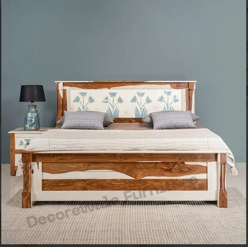 Hiberna Solid Sheesham Wood Bed With Hand Painting