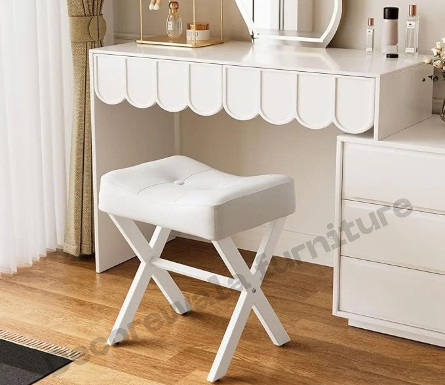 Dressing Table Upholstered Classic Stool for Living Room | Sitting & Dressing Table