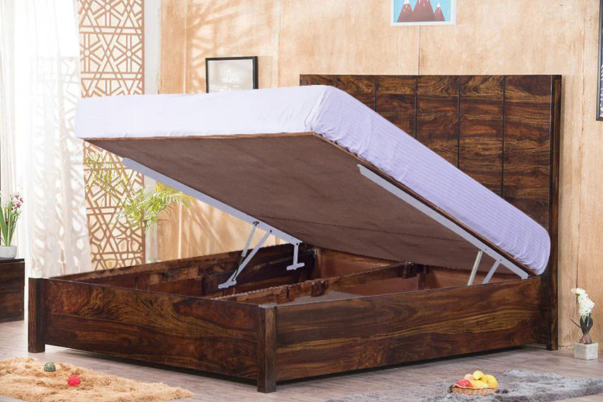 Oaklyn Heritage Solid Wood Bed – Strength Rooted in Tradition