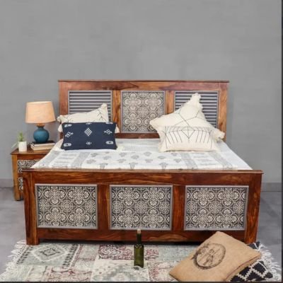 felice Solid Wood Bed With Hand Painting